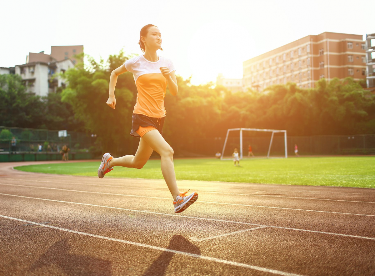 Wanita sedang jogging 